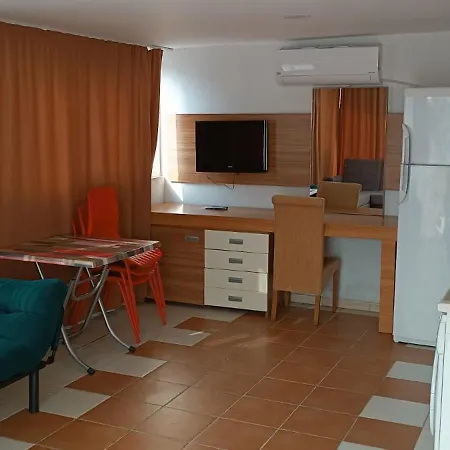 Alpinn Apart Otel *